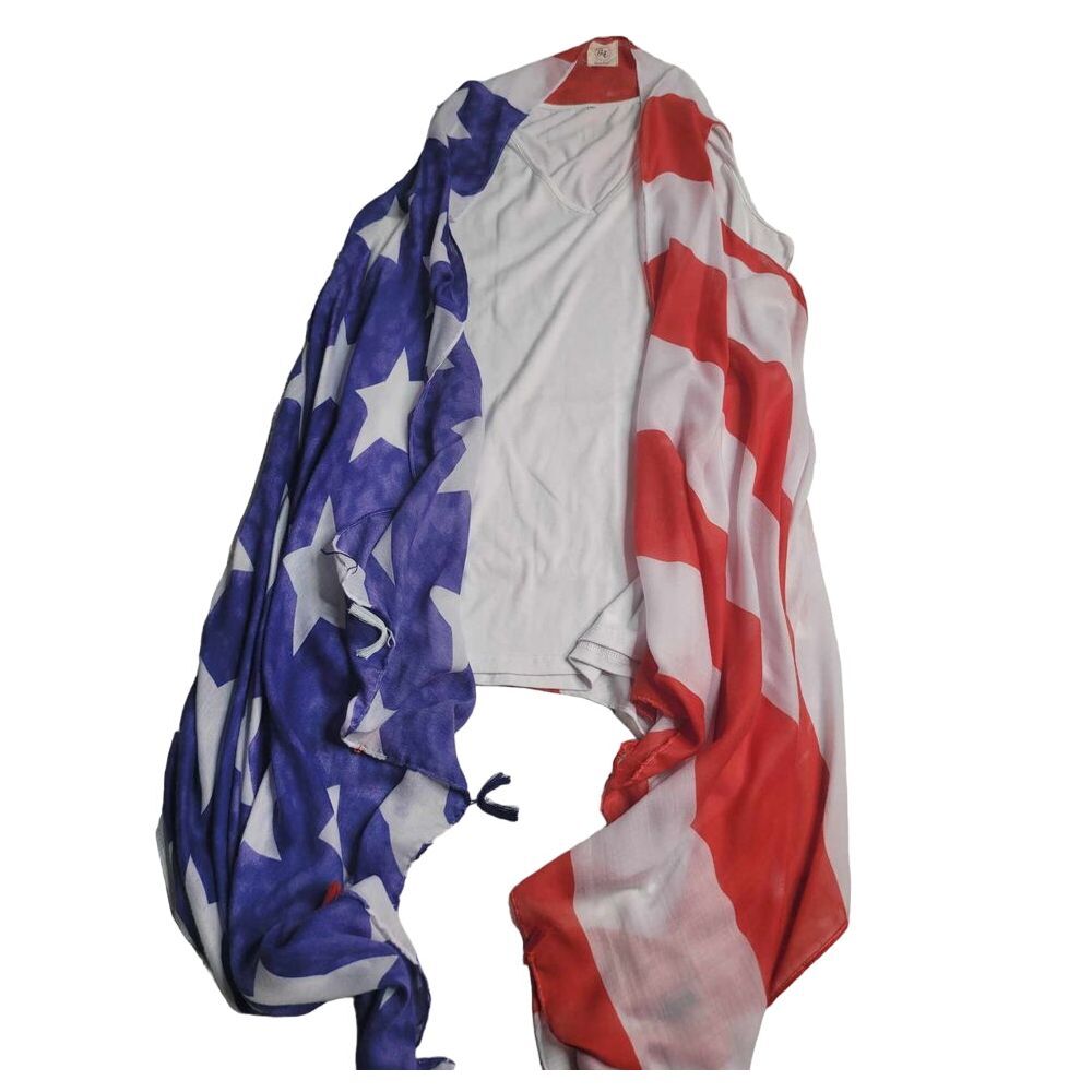 3162 Grace & Emma One Size Patriotic‎ Long Vest & Unbranded White Tank XL